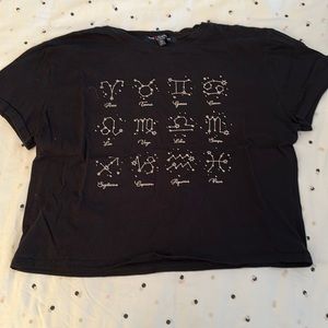 Zodiac print crop top